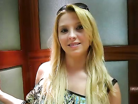 Bubble Butt Blonde He Met Online Fucks Like A Slut